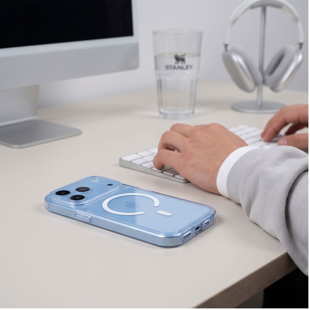 Tech-Protect Magpeak Magsafe Cc iPhone 17 Pro Max / 18 Pro Max Clear - phone case - alternate view 6 | Mobilrise